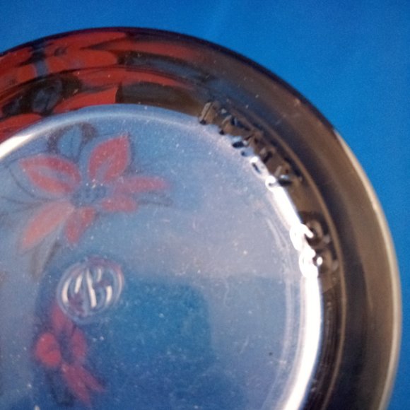 2 Vintage mid century Bormioli glasses red and gold flowers poinsettias - Picture 7 of 9